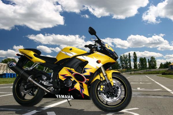 Купить запчасти в мотокаталоге для Yamaha YZF-R6 